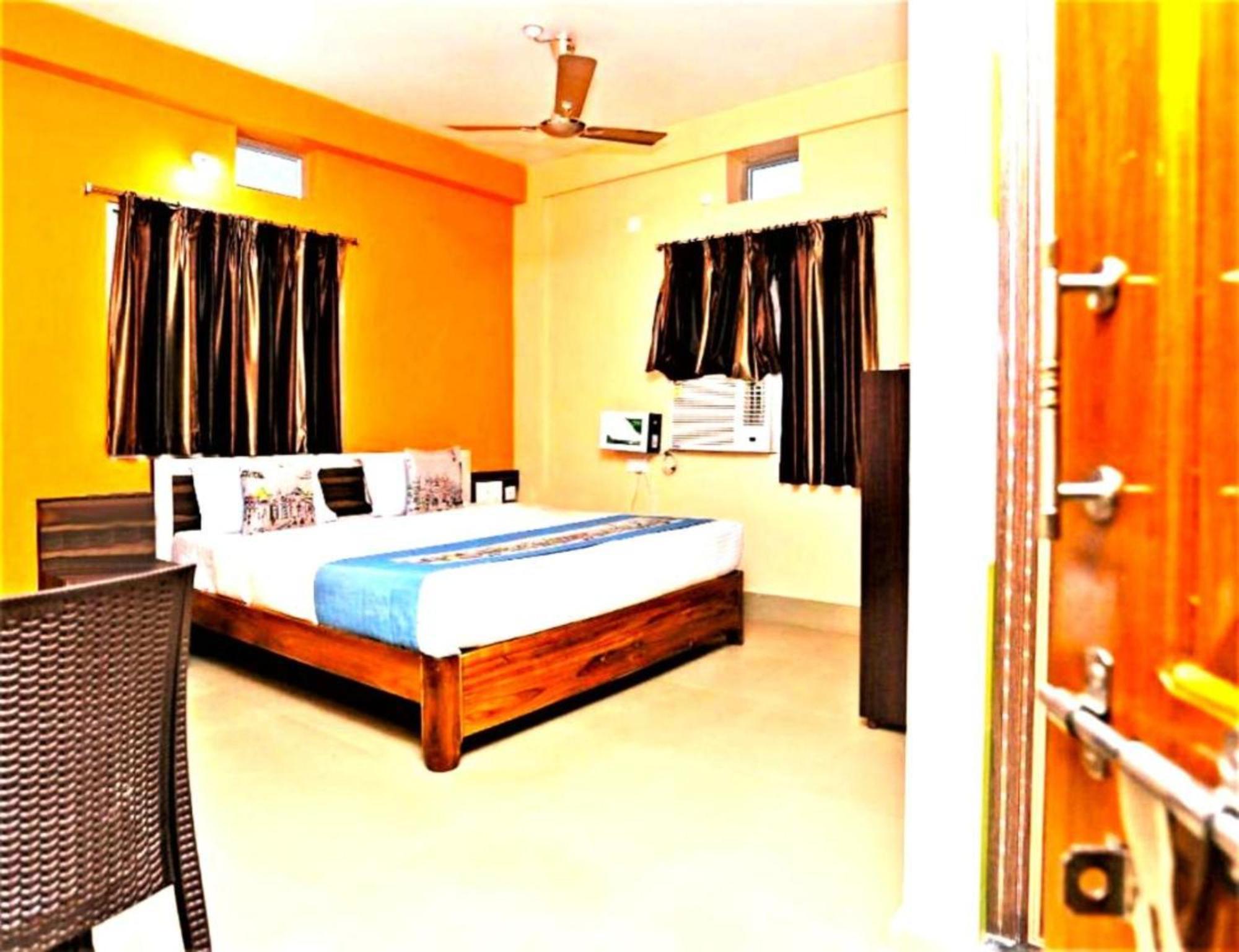 Hotel Krishna Residency Puri Near Sea Beach Best Choice Of Travellers By Morservices Exterior photo