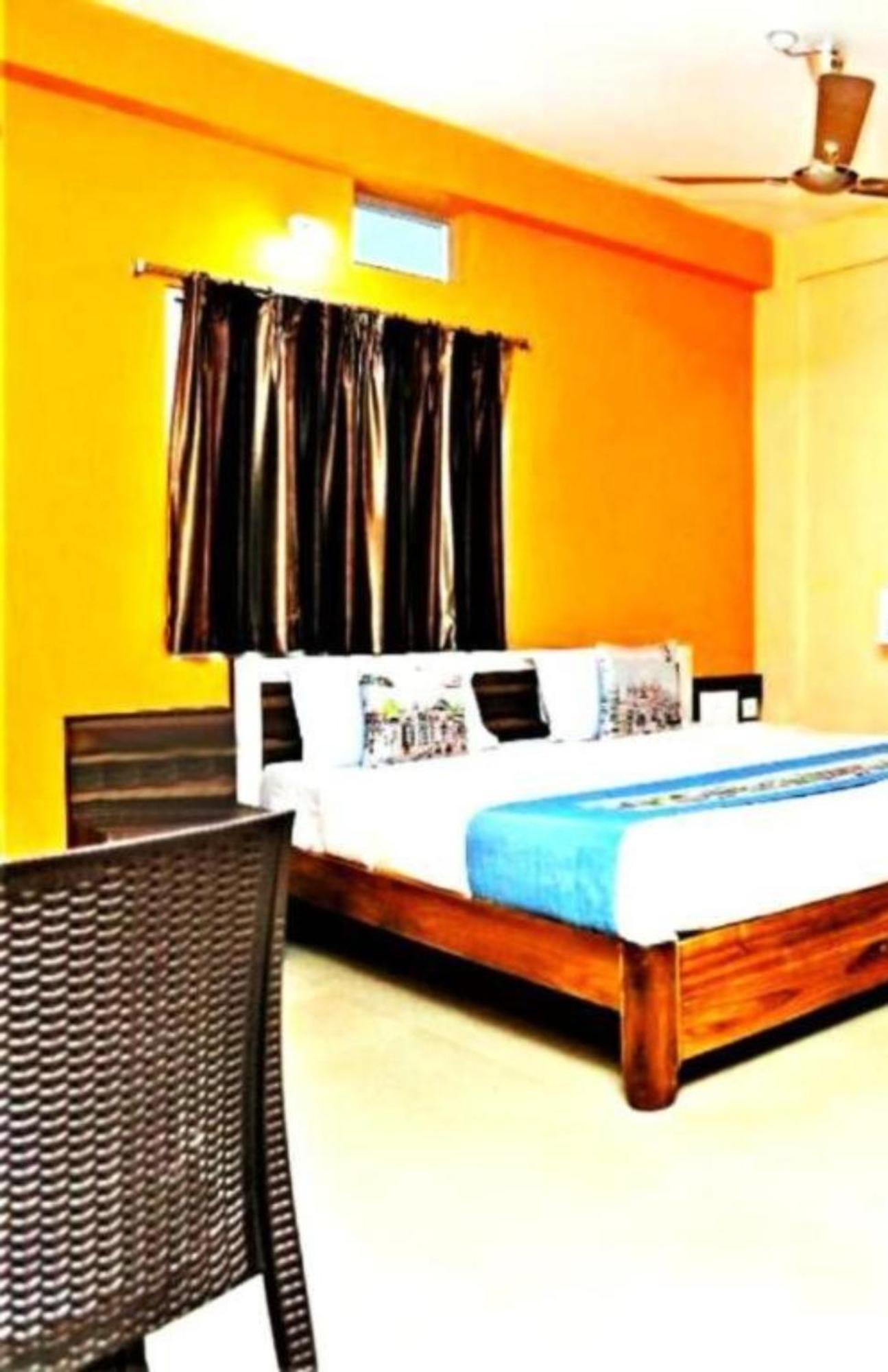 Hotel Krishna Residency Puri Near Sea Beach Best Choice Of Travellers By Morservices Exterior photo